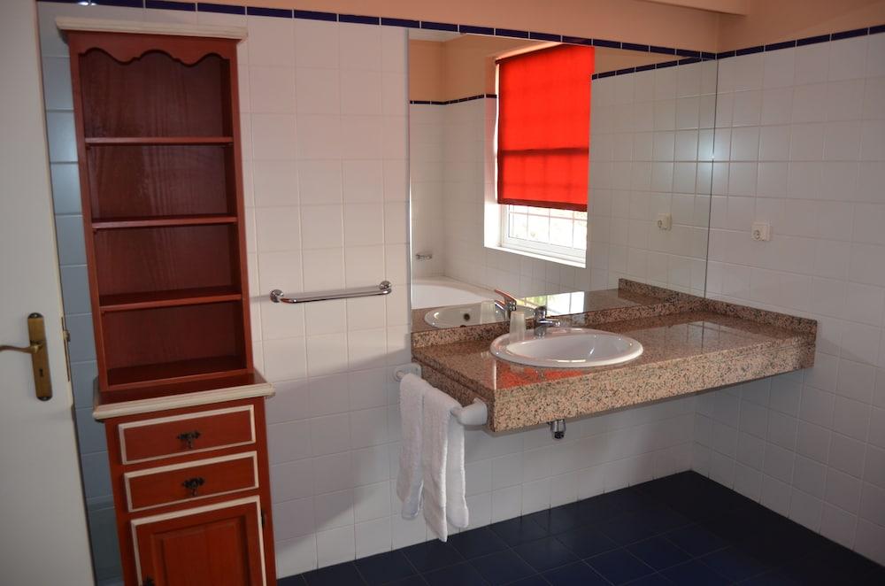 Residencial Mariazinha By Petit Hotels Funchal  Esterno foto